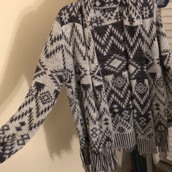 Cardigan - Picture 4 of 4